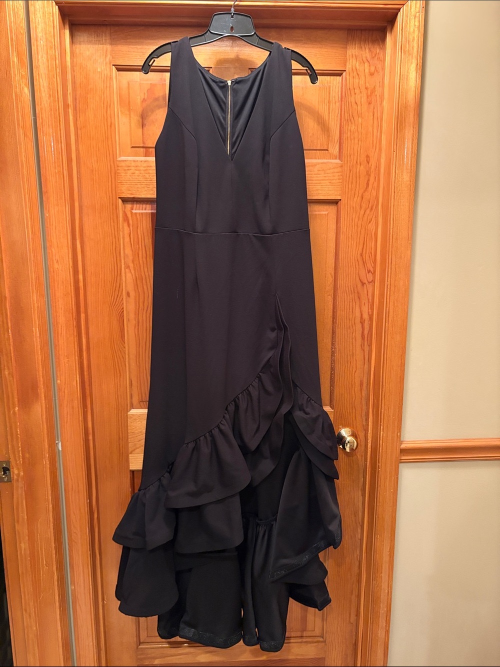 Betsy & Adam Black High-Low Ruffle Hem size 14w Gown